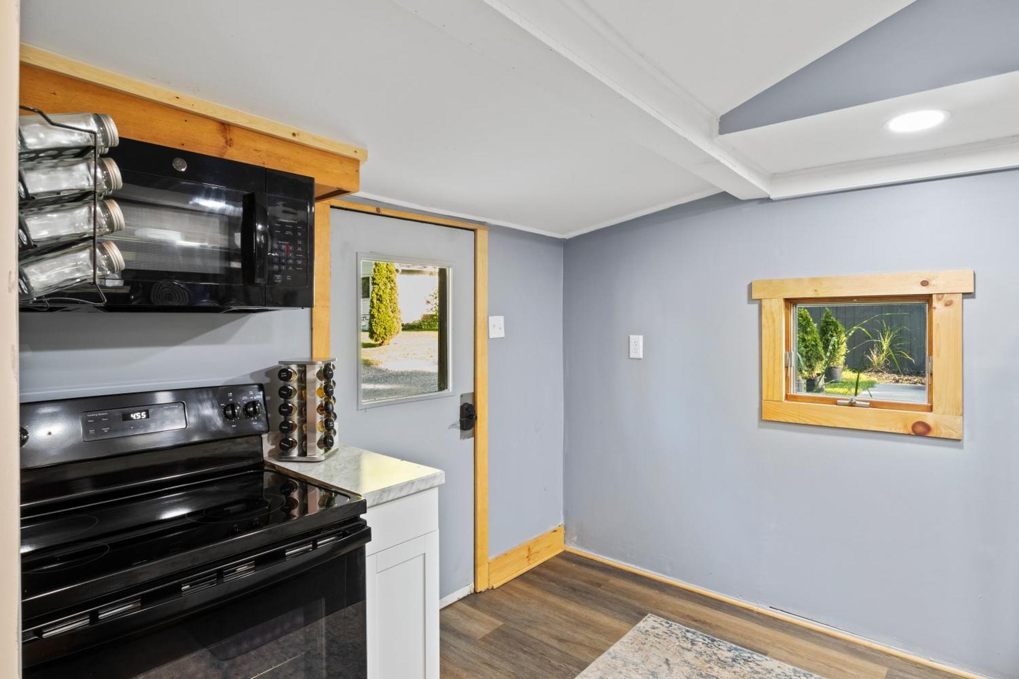 Cozy Home W/ King Bed & Lake Access Canandaigua Exterior photo