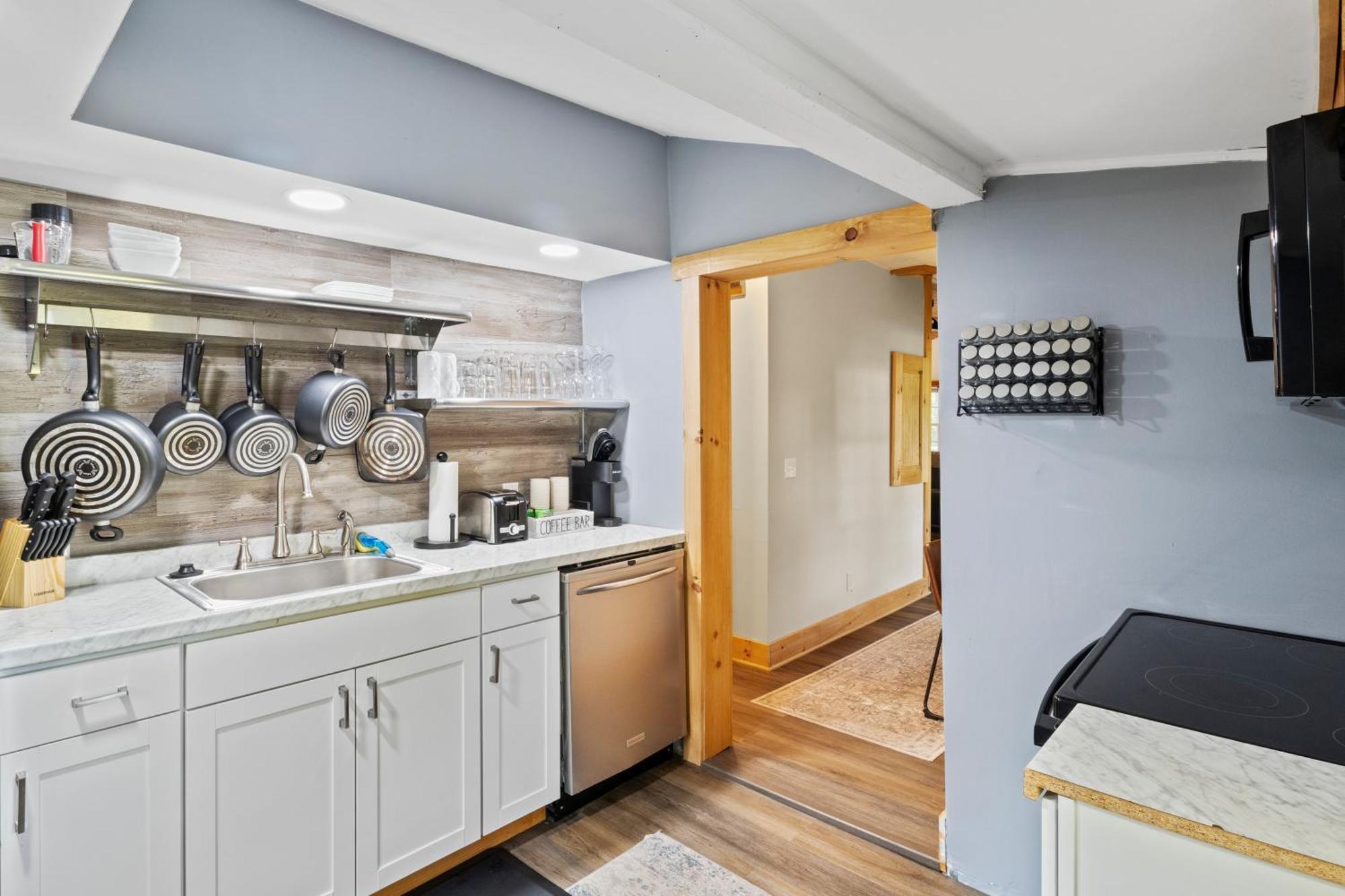 Cozy Home W/ King Bed & Lake Access Canandaigua Exterior photo